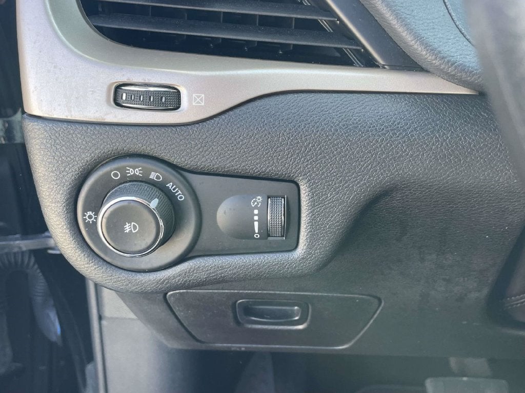 2018 Jeep Cherokee Latitude