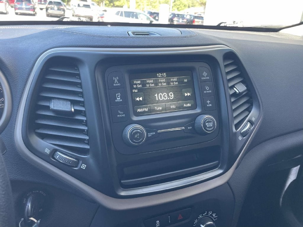 2018 Jeep Cherokee Latitude