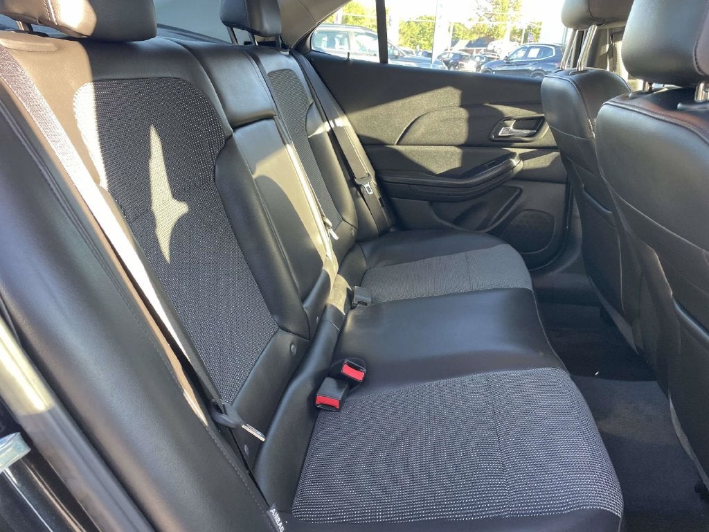 2015 Chevrolet Malibu LT 1LT