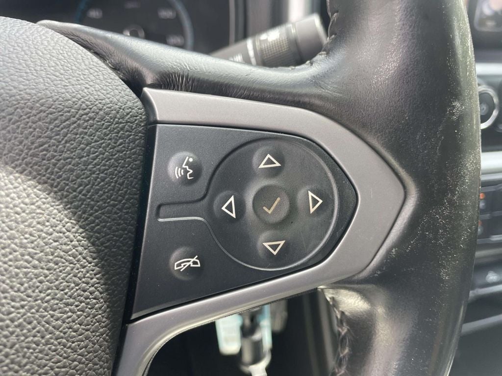2017 Chevrolet Colorado LT