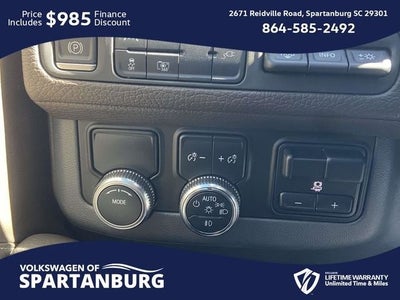 2022 GMC Yukon XL Denali