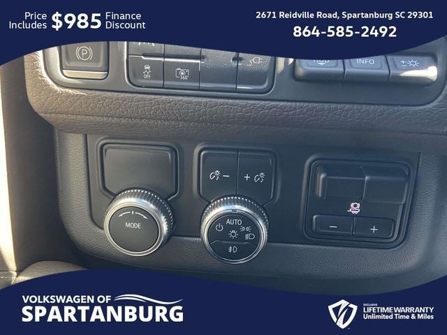 2022 GMC Yukon XL Denali