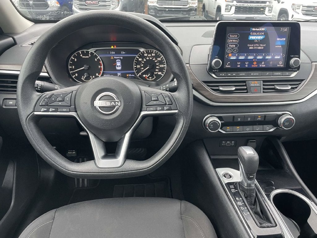 2024 Nissan Altima 2.5 SV