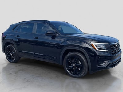 2026 Volkswagen Atlas Cross Sport 2.0T SEL R-Line Black