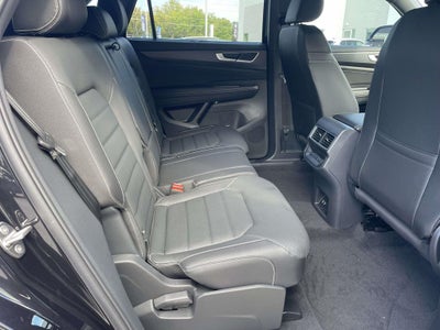 2026 Volkswagen Atlas Cross Sport 2.0T SEL R-Line Black