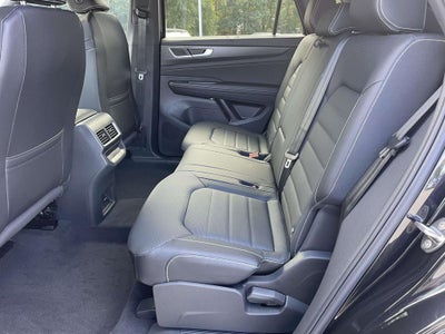 2026 Volkswagen Atlas Cross Sport 2.0T SEL R-Line Black