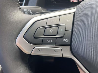 2026 Volkswagen Atlas Cross Sport 2.0T SEL R-Line Black