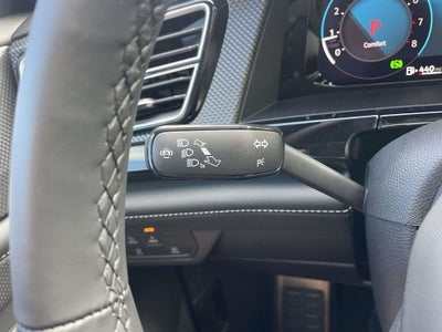 2026 Volkswagen Atlas Cross Sport 2.0T SEL R-Line Black