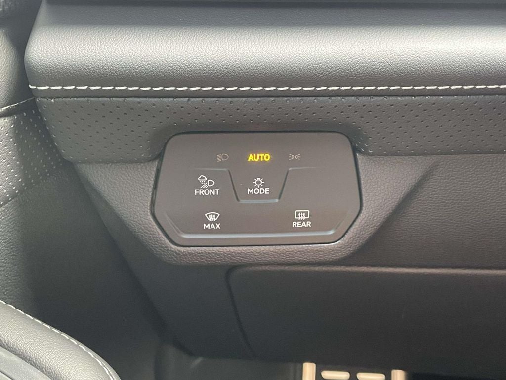 2026 Volkswagen Atlas Cross Sport 2.0T SEL R-Line Black