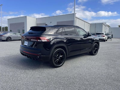 2026 Volkswagen Atlas Cross Sport 2.0T SEL R-Line Black