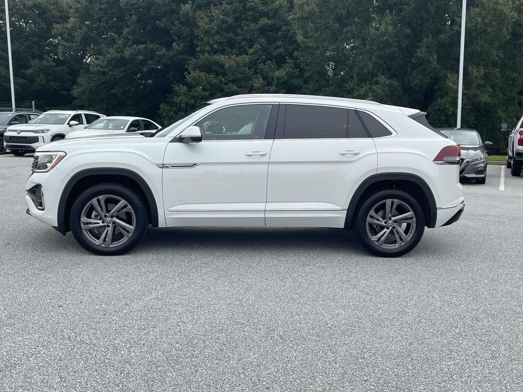 2024 Volkswagen Atlas Cross Sport 2.0T SEL R-Line