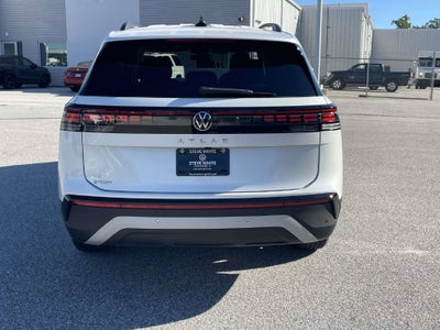 2027 Volkswagen Atlas 2.0T SE