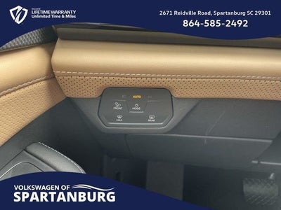 2026 Volkswagen Atlas Cross Sport 2.0T SEL
