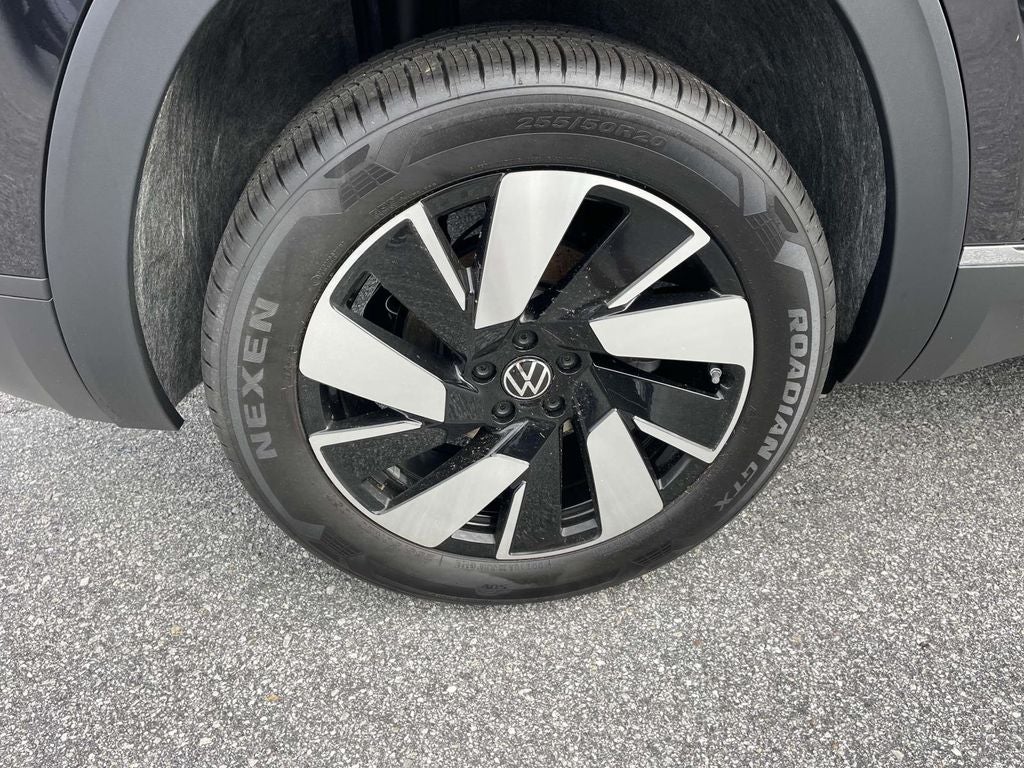 2026 Volkswagen Atlas Cross Sport 2.0T SEL