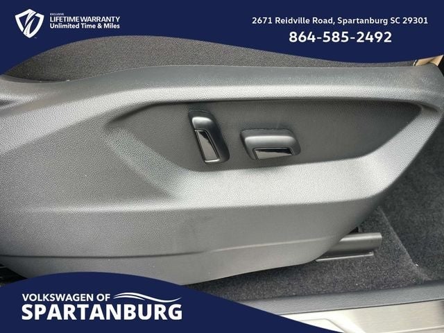 2026 Volkswagen Atlas Cross Sport 2.0T SEL