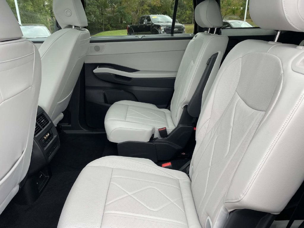 2027 Volkswagen Atlas SEL R-Line