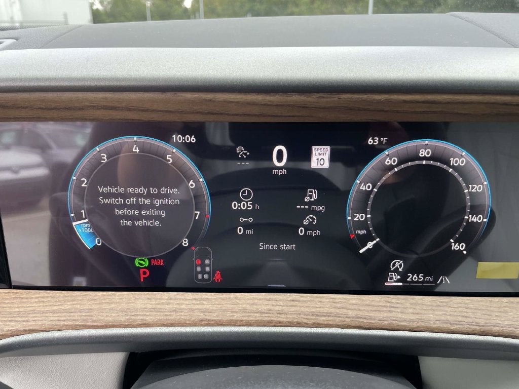 2027 Volkswagen Atlas SEL R-Line
