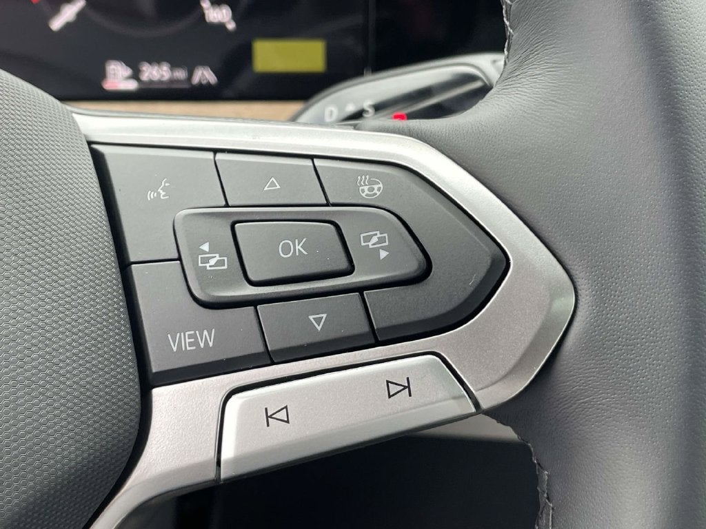 2027 Volkswagen Atlas SEL R-Line