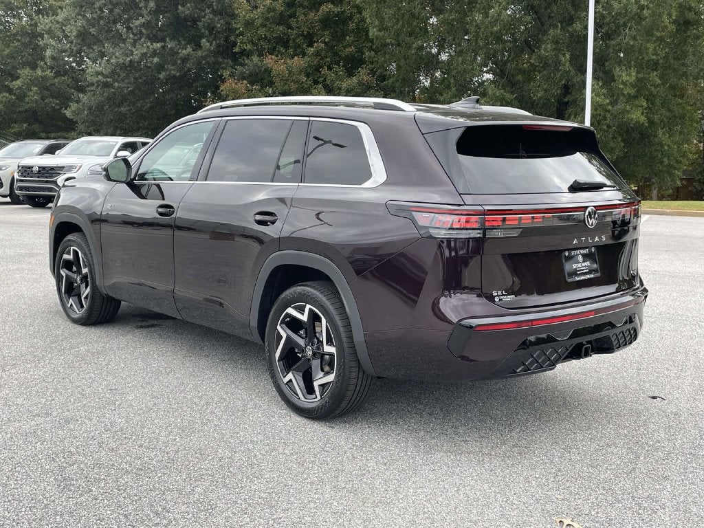 2027 Volkswagen Atlas SEL R-Line