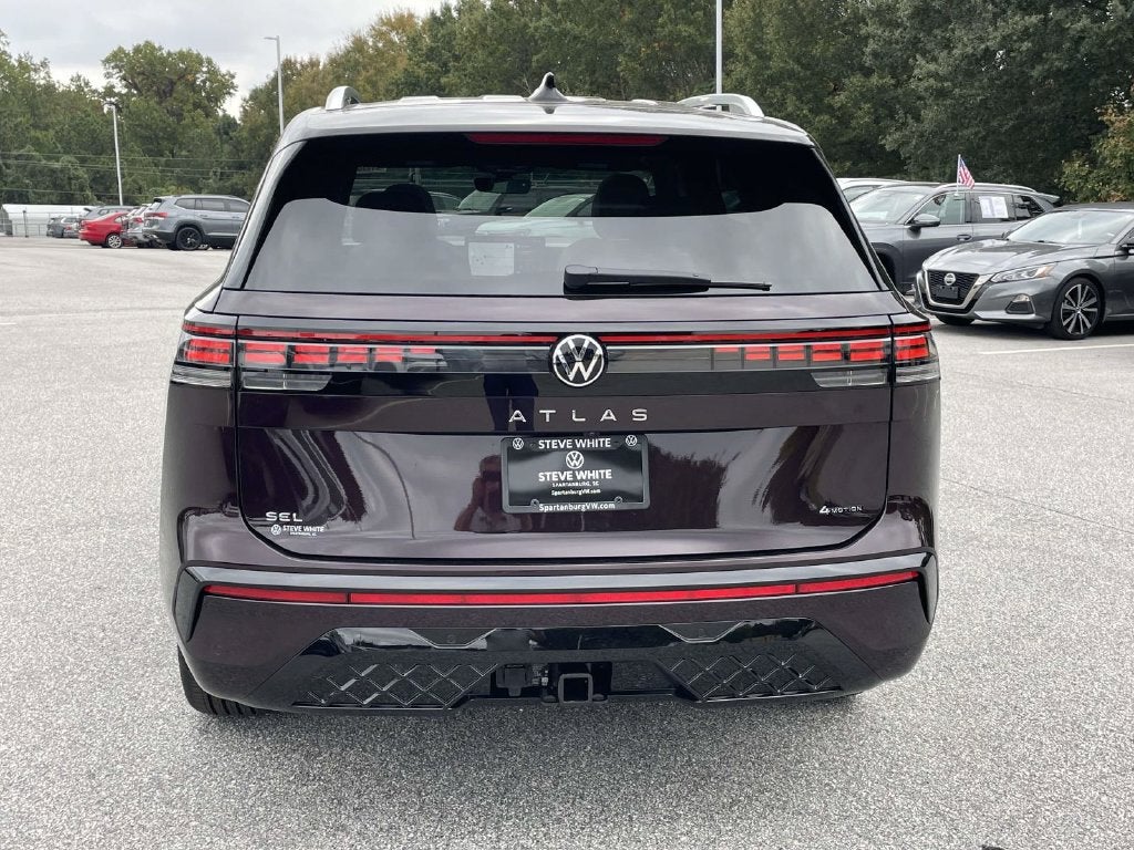 2027 Volkswagen Atlas SEL R-Line