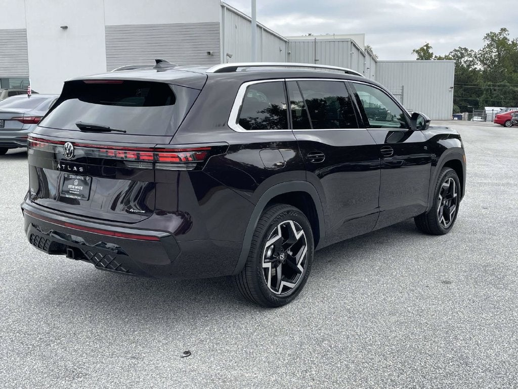 2027 Volkswagen Atlas SEL R-Line
