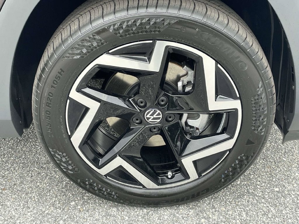 2027 Volkswagen Atlas SEL R-Line