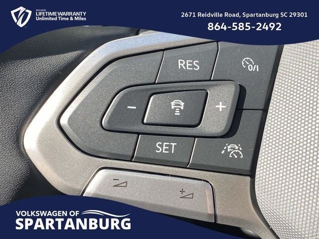 2026 Volkswagen Atlas Cross Sport 2.0T SE