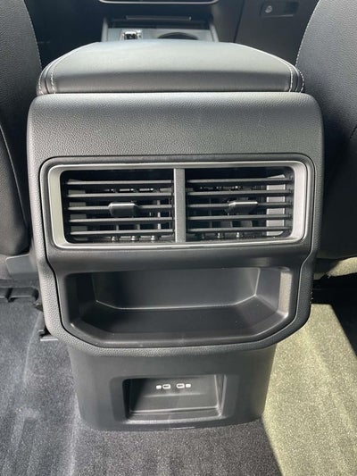 2025 Volkswagen Atlas Cross Sport 2.0T SE