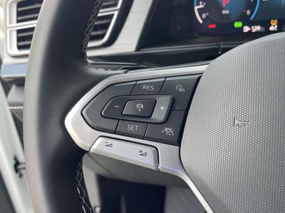 2025 Volkswagen Atlas Cross Sport 2.0T SE
