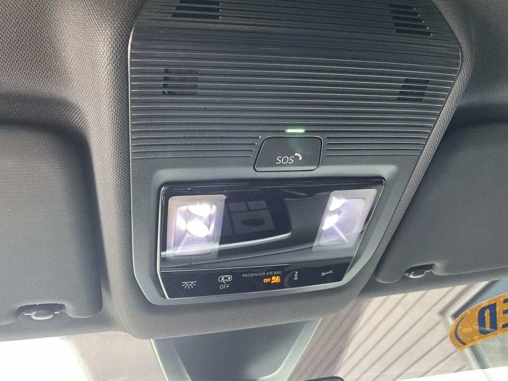 2025 Volkswagen Atlas Cross Sport 2.0T SE