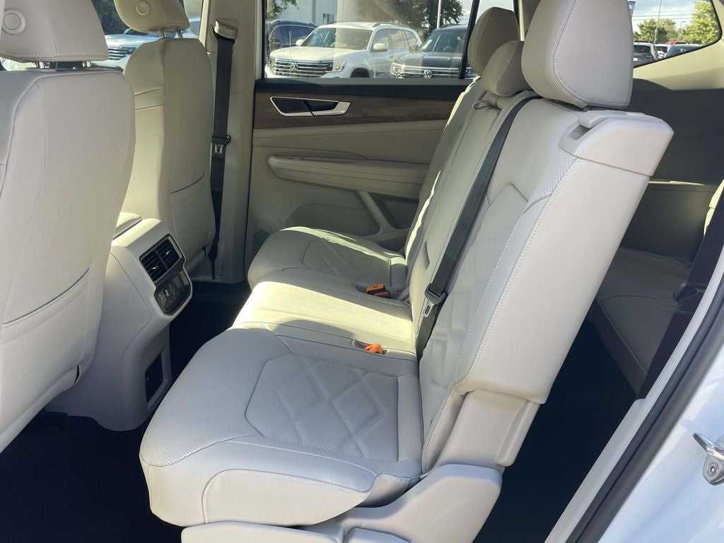 2026 Volkswagen Atlas 2.0T SE