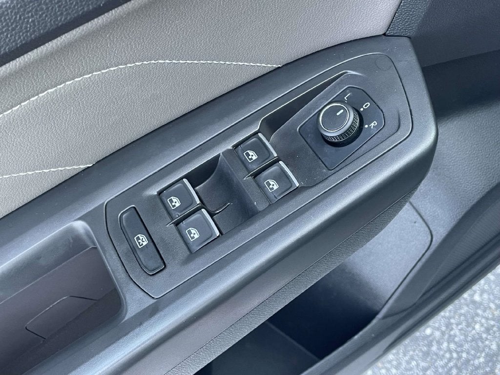 2023 Volkswagen Atlas 2.0T SE