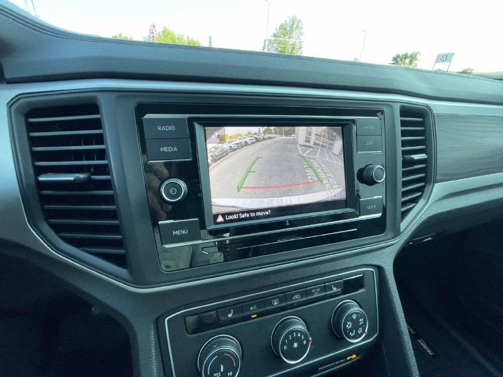 2023 Volkswagen Atlas 2.0T SE