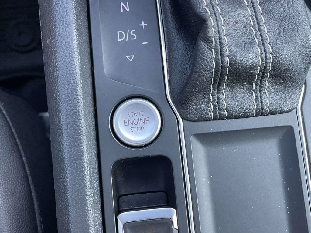 2023 Volkswagen Atlas 2.0T SE