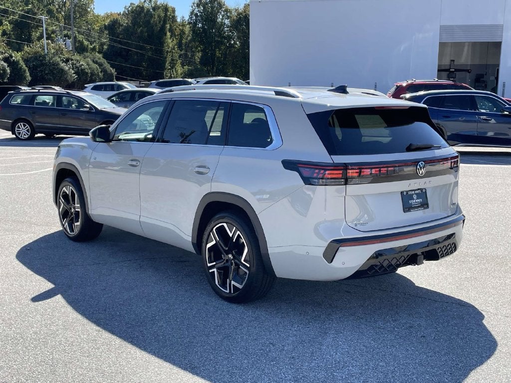 2027 Volkswagen Atlas SEL Premium R-Line