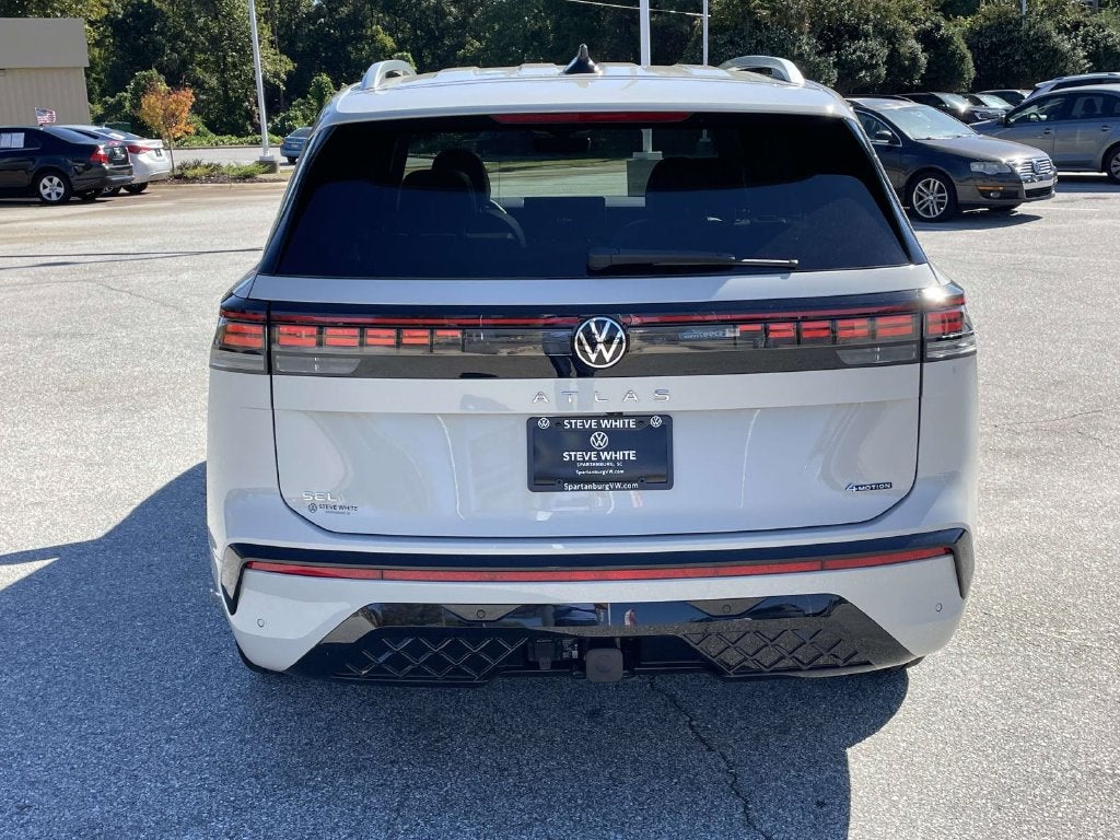 2027 Volkswagen Atlas SEL Premium R-Line
