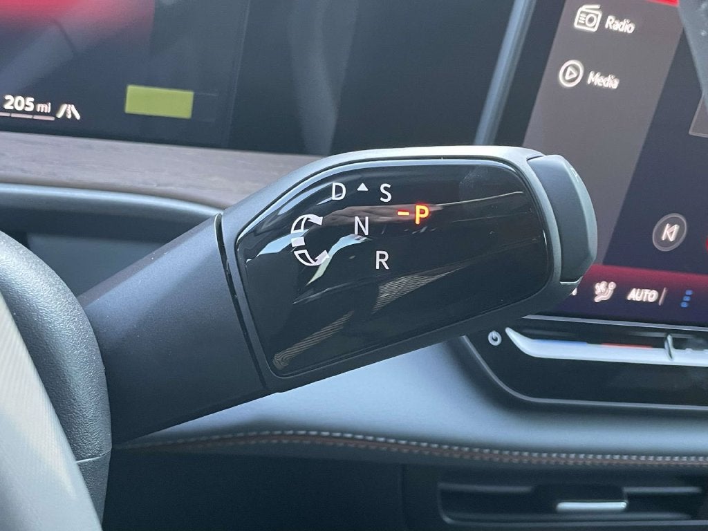 2027 Volkswagen Atlas 2.0T SEL