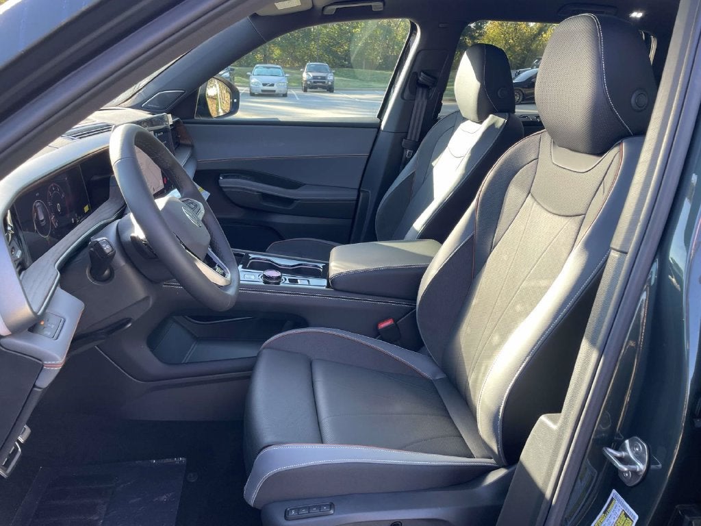2027 Volkswagen Atlas 2.0T SEL
