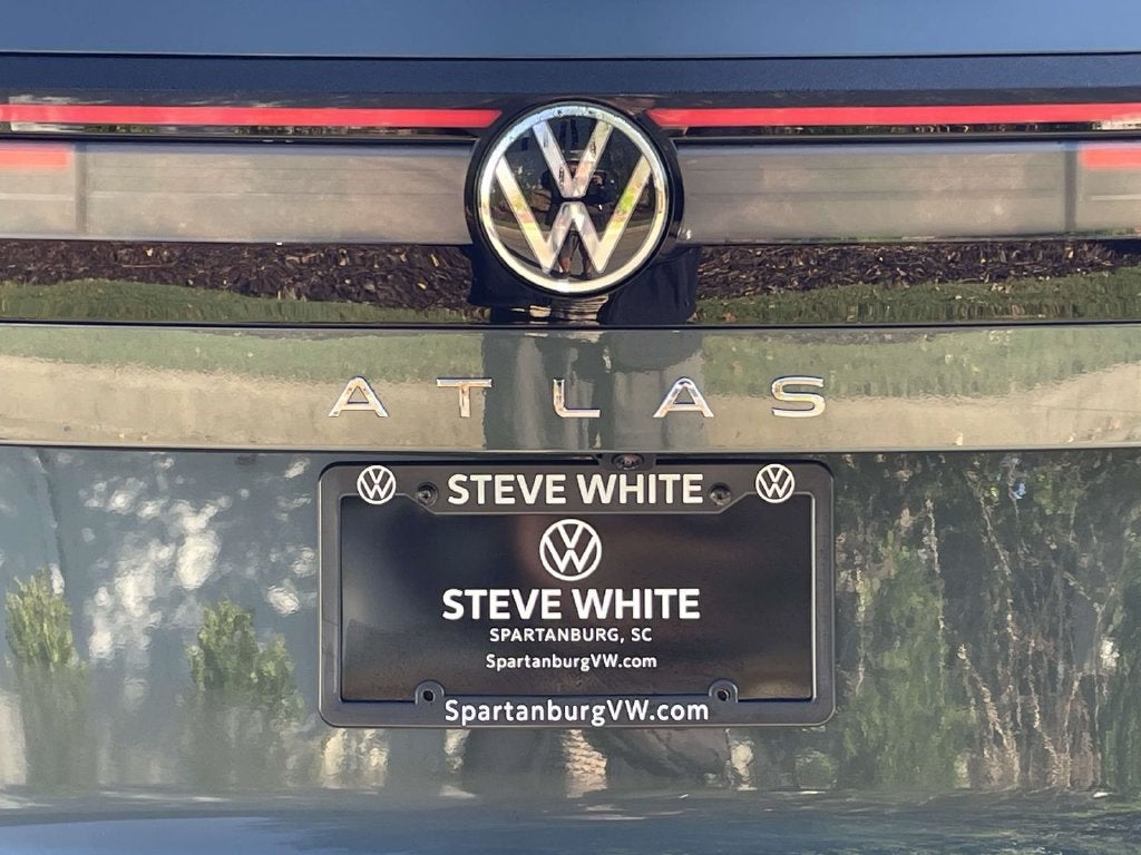 2027 Volkswagen Atlas 2.0T SEL