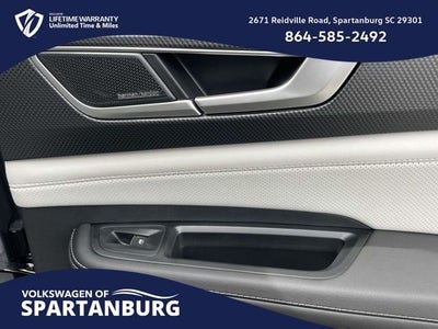 2026 Volkswagen Atlas Cross Sport 2.0T SEL Premium R-Line