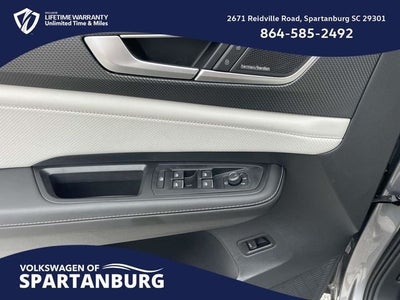 2026 Volkswagen Atlas Cross Sport 2.0T SEL Premium R-Line