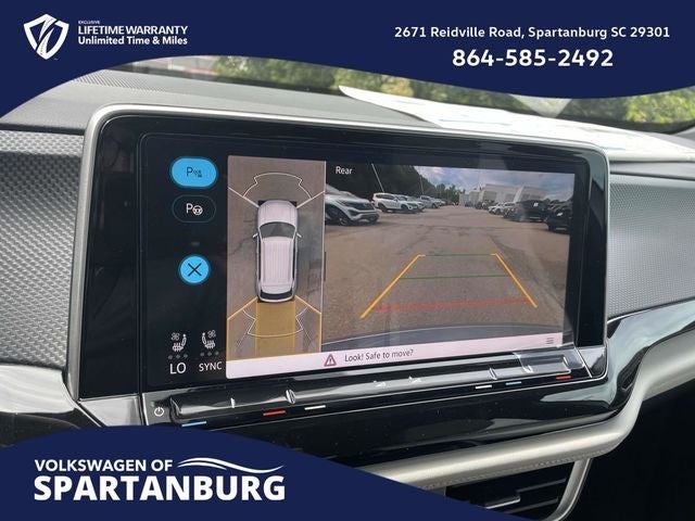 2026 Volkswagen Atlas Cross Sport 2.0T SEL Premium R-Line