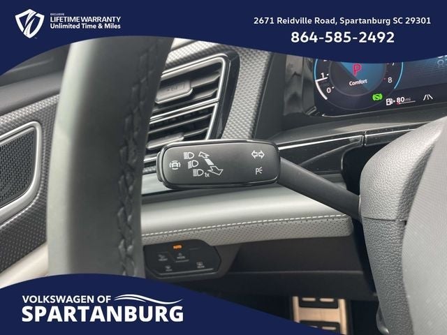2026 Volkswagen Atlas Cross Sport 2.0T SEL Premium R-Line
