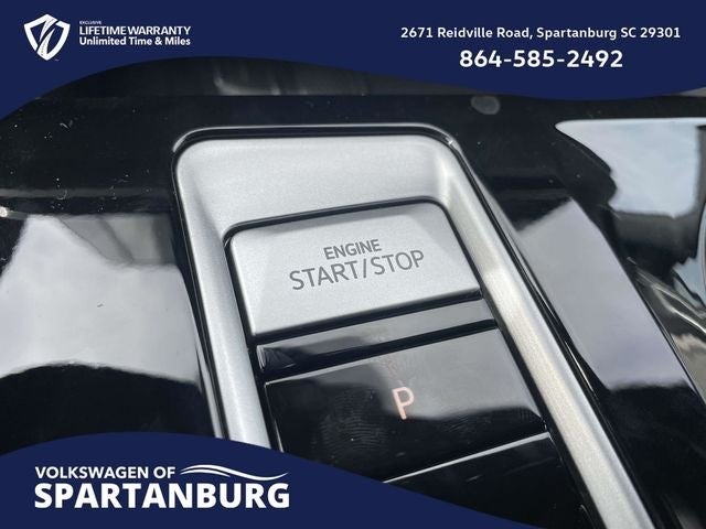 2026 Volkswagen Atlas Cross Sport 2.0T SEL Premium R-Line