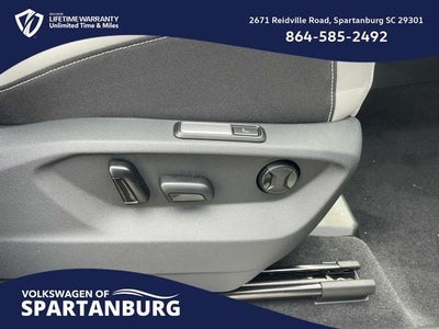 2026 Volkswagen Atlas Cross Sport 2.0T SEL Premium R-Line