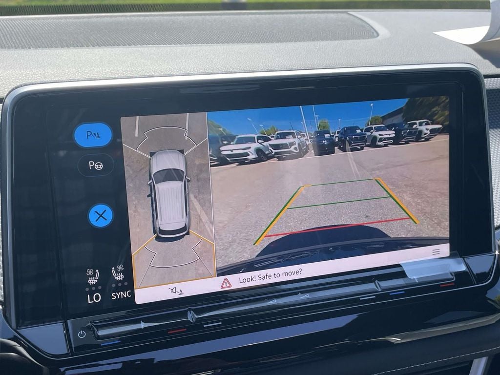 2026 Volkswagen Atlas Cross Sport 2.0T SEL Premium R-Line