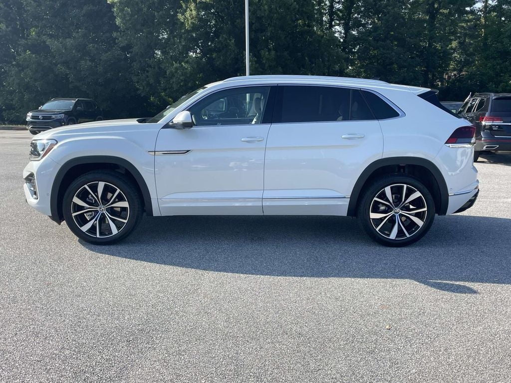 2026 Volkswagen Atlas Cross Sport 2.0T SEL Premium R-Line