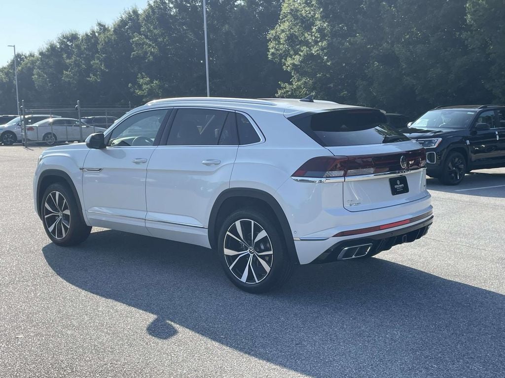 2026 Volkswagen Atlas Cross Sport 2.0T SEL Premium R-Line
