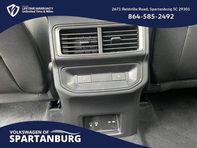 2026 Volkswagen Atlas Cross Sport 2.0T SEL Premium R-Line