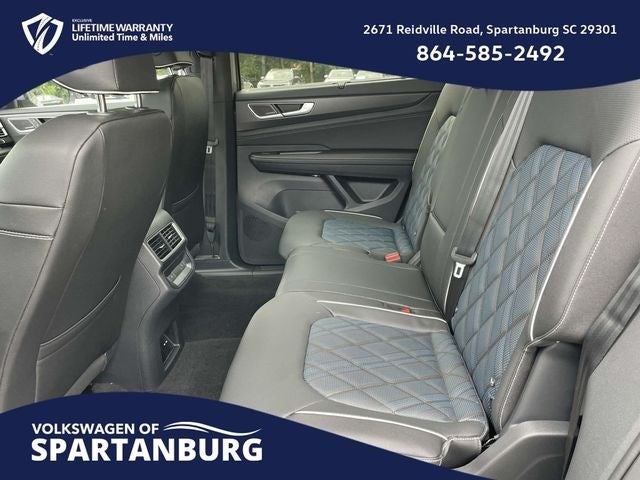 2026 Volkswagen Atlas Cross Sport 2.0T SEL Premium R-Line